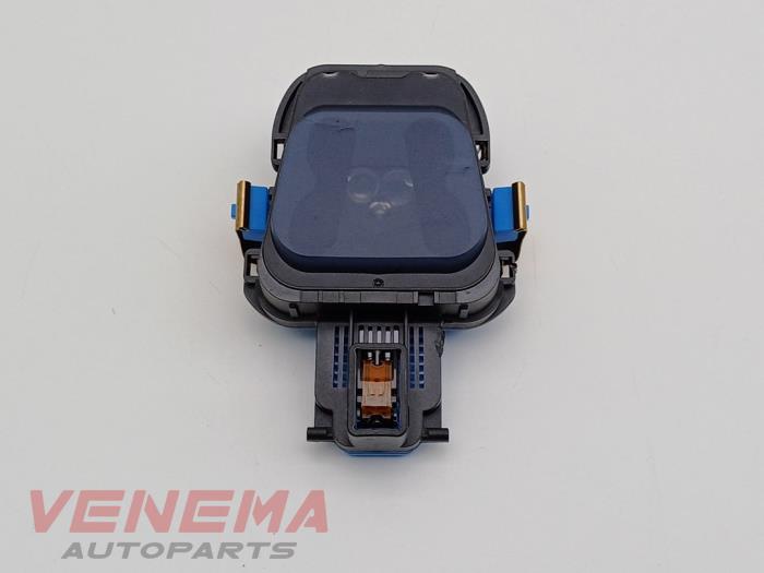 Begagnade Regnsensor Mercedes C Estate (S205) C-250 CDI BlueTEC, C-250 d 2.2 16V Pris € 34,99 Marginaltabell erbjuds av Venema Autoparts