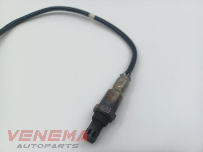 Lambda probe from a Volkswagen Polo VI (AW1) 1.0 TSI 12V 2019