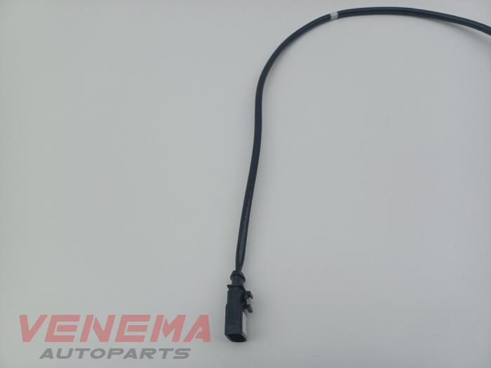 Lambda probe from a Volkswagen Polo VI (AW1) 1.0 TSI 12V 2019