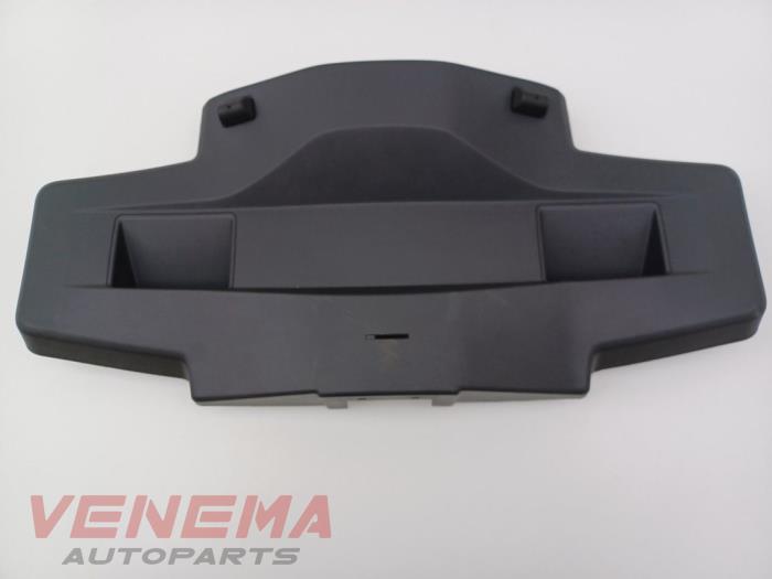 Używane Tapicerka tylnej klapy Seat Ibiza V (KJB) 1.0 TSI 12V Cena € 19,99 Procedura marży oferowane przez Venema Autoparts