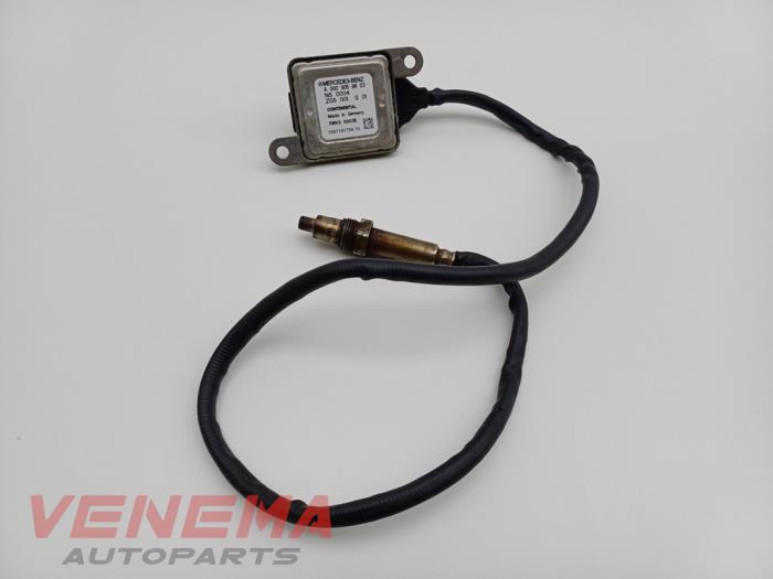 Usados Sensor Nox Mercedes GLE (W166) 350d 3.0 V6 24V BlueTEC 4-Matic Precio € 199,99 Norma de margen ofrecido por Venema Autoparts