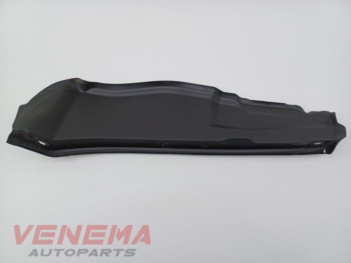 Begagnade Scuttleboard BMW X1 (F48) xDrive 25e 1.5 12V TwinPower Turbo Pris € 19,99 Marginaltabell erbjuds av Venema Autoparts