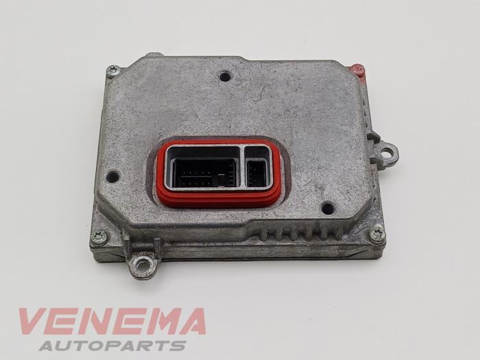 Używane Modul ksenonowy Fiat 500 Abarth Cena € 74,99 Procedura marży oferowane przez Venema Autoparts