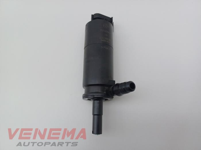 Używane Pompa spryskiwacza reflektorów Fiat 500 Abarth Cena € 24,99 Procedura marży oferowane przez Venema Autoparts