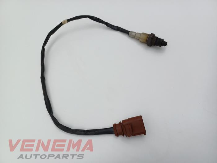 Lambda probe from a Volkswagen Golf Sportsvan (AUVS) 1.2 TSI 16V 2015