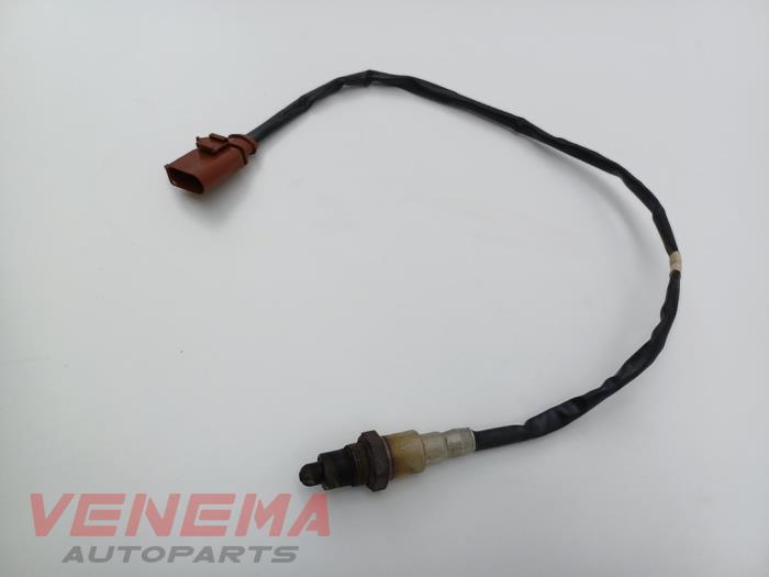 Lambda probe from a Volkswagen Golf Sportsvan (AUVS) 1.2 TSI 16V 2015