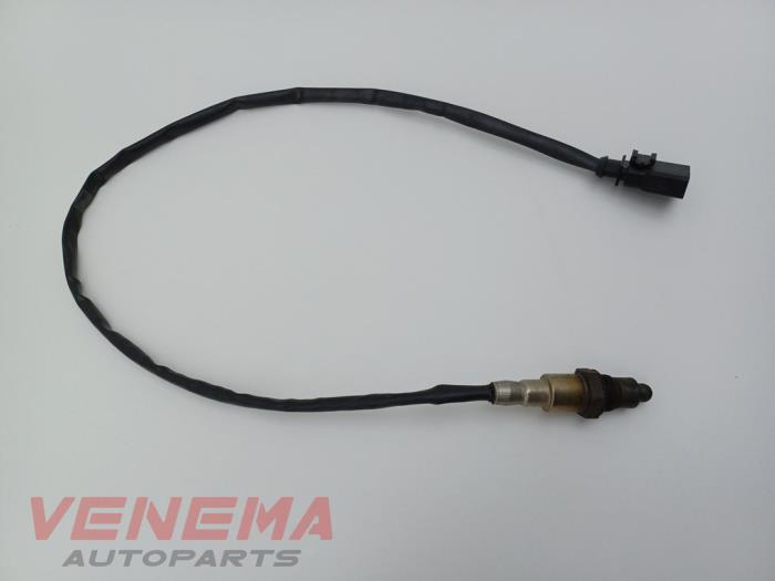 Lambda probe from a Volkswagen Golf Sportsvan (AUVS) 1.2 TSI 16V 2015
