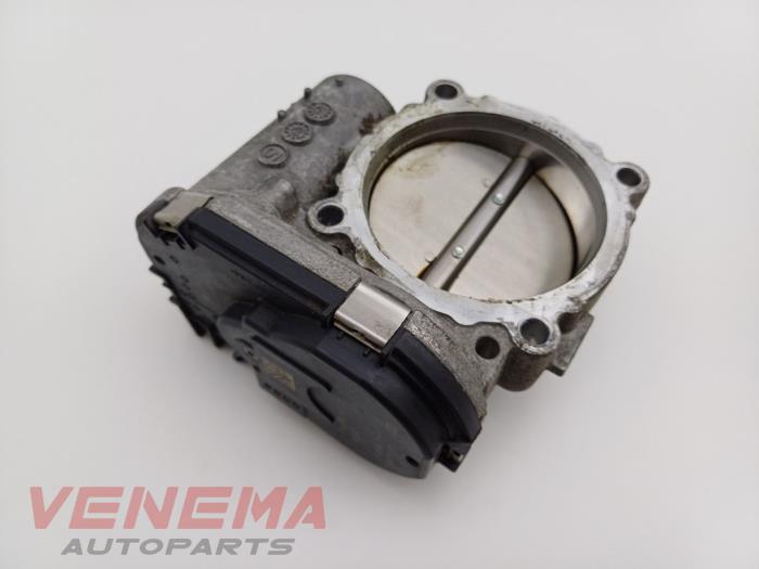 Gebrauchte Drosselklappengehäuse Mercedes C-Klasse AMG (W205) C-63 S,Edition 1 AMG 4.0 V8 Biturbo Preis € 49,99 Margenregelung angeboten von Venema Autoparts