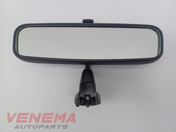 Begagnade Backspegel Mercedes A (W176) 2.2 A-200 CDI, A-200d 16V Pris € 29,99 Marginaltabell erbjuds av Venema Autoparts
