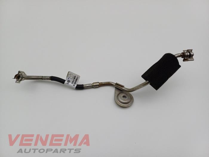 Usagé Conduit (divers) Mercedes A (177.0) 2.0 A-220 Turbo 16V Prix € 19,99 Règlement à la marge proposé par Venema Autoparts