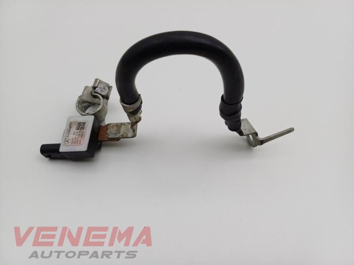 Begagnade Batterisensor Mercedes A (177.0) 2.0 A-220 Turbo 16V Pris € 74,99 Marginaltabell erbjuds av Venema Autoparts
