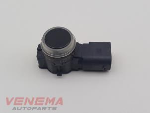 Begagnade Parkeringssensor Citroen C5 Aircross I (A4/AC/AJ/AR) 2.0 Blue HDI 180 Pris € 9,99 Marginaltabell erbjuds av Venema Autoparts