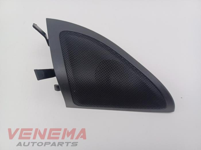 Begagnade Diskanthögtalare Mercedes A (W176) 2.2 A-200 CDI, A-200d 16V Pris € 14,99 Marginaltabell erbjuds av Venema Autoparts
