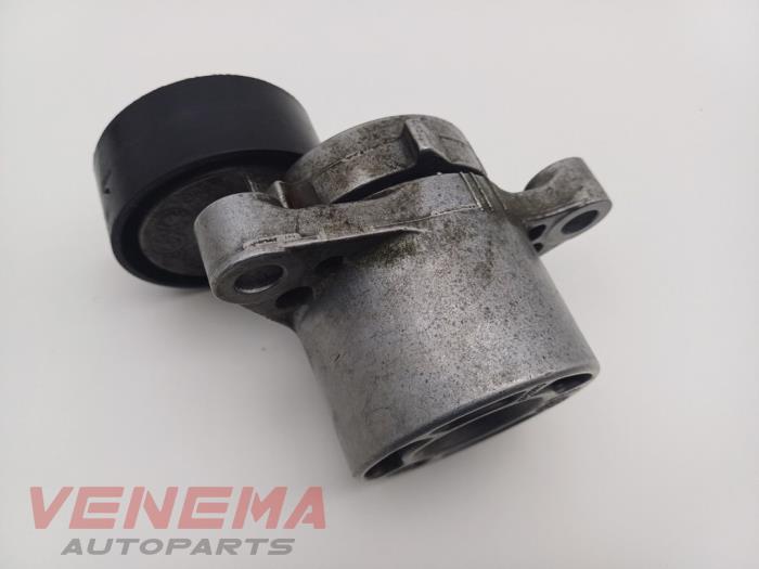 Usados Rodillo tensor correa múltiple BMW 1 serie (F20) 120d TwinPower Turbo 2.0 16V Precio € 49,99 Norma de margen ofrecido por Venema Autoparts