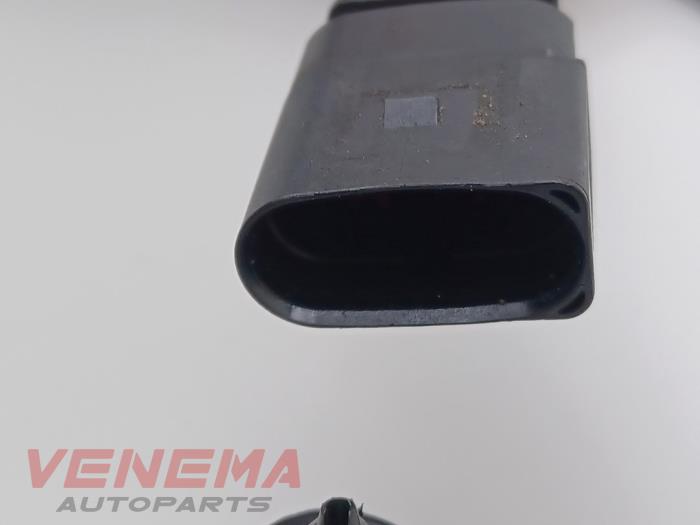 Lambda probe from a Volkswagen Tiguan (AD1) 1.5 TSI 16V Evo BlueMotion Technology 2023