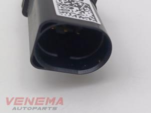 Lambda probe from a Volkswagen Tiguan (AD1) 1.5 TSI 16V Evo BlueMotion Technology 2023