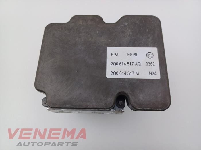 Usagé Bloc ABS Skoda Kamiq 1.5 TSI 16V Prix € 274,99 Règlement à la marge proposé par Venema Autoparts
