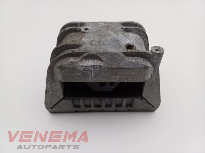 Used Engine mount Volkswagen Golf V (1K1) 1.4 16V Price € 9,99 Margin scheme offered by Venema Autoparts