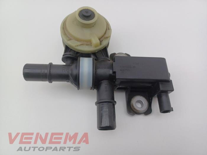 Usados Varios Mercedes C Estate (S206) C-300 e 2.0 Turbo Precio € 119,99 Norma de margen ofrecido por Venema Autoparts