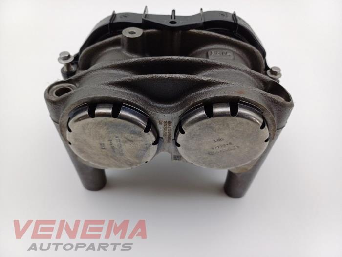 Używane Wal balansujacy Mercedes A (177.0) 2.0 A-220 Turbo 16V Cena € 199,99 Procedura marży oferowane przez Venema Autoparts