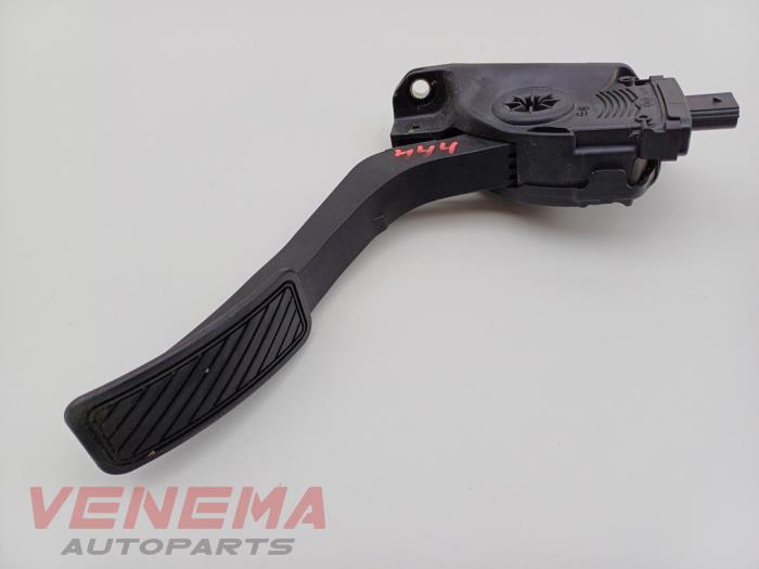 Gebrauchte Gaspedal Ford Ka+ 1.2 Ti-VCT Preis € 24,99 Margenregelung angeboten von Venema Autoparts