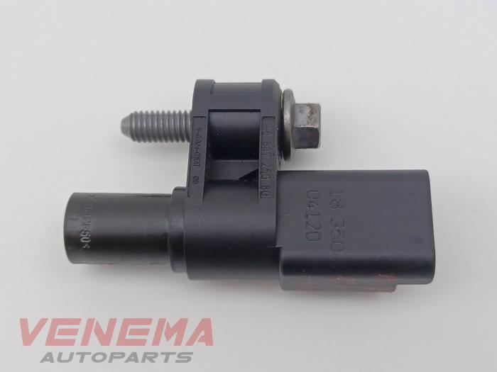 Begagnade Kamaxelsensor Peugeot 208 I (CA/CC/CK/CL) 1.2 12V e-THP PureTech 110 Pris € 14,99 Marginaltabell erbjuds av Venema Autoparts