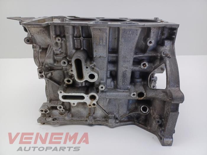 Used Engine crankcase Peugeot 208 I (CA/CC/CK/CL) 1.2 12V e-THP PureTech 110 Price € 299,99 Margin scheme offered by Venema Autoparts