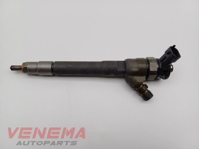 Usagé Injecteurs Fiat Talento 1.6 MultiJet Biturbo 120 Prix € 74,99 Règlement à la marge proposé par Venema Autoparts