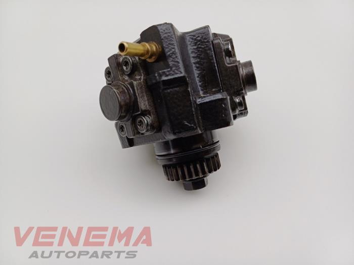 Usagé Pompe carburant mécanique Fiat Talento 1.6 MultiJet Biturbo 120 Prix € 199,99 Règlement à la marge proposé par Venema Autoparts