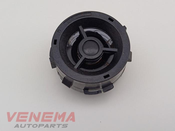 Usagé Haut-parleur Citroen C5 Aircross I (A4/AC/AJ/AR) 2.0 Blue HDI 180 Prix € 9,99 Règlement à la marge proposé par Venema Autoparts