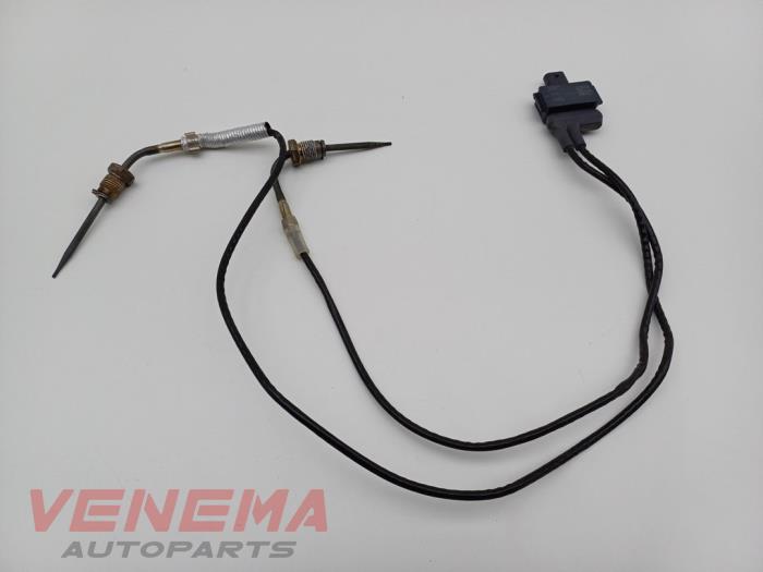 Gebrauchte Auspuff Temperatursensor Mercedes C Estate (S206) C-300 e 2.0 Turbo Preis € 74,99 Margenregelung angeboten von Venema Autoparts