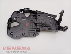 Begagnade Stöd (diverse) Mercedes C Estate (S206) C-300 e 2.0 Turbo Pris € 14,99 Marginaltabell erbjuds av Venema Autoparts
