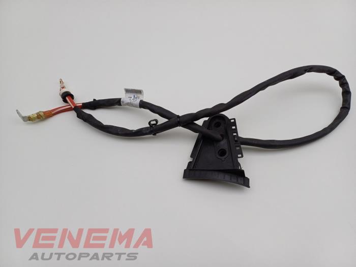 Begagnade Kablage Mercedes C Estate (S206) C-300 e 2.0 Turbo Pris € 74,99 Marginaltabell erbjuds av Venema Autoparts