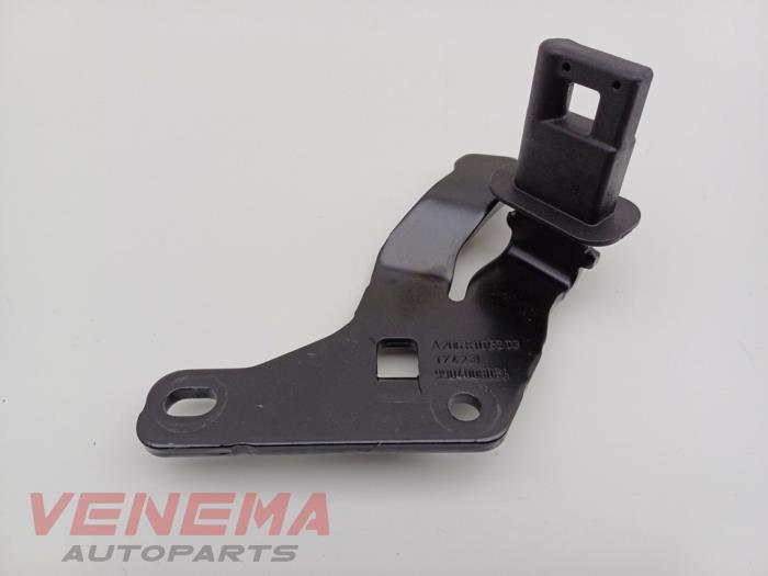 Usados Varios Mercedes C Estate (S206) C-300 e 2.0 Turbo Precio € 19,99 Norma de margen ofrecido por Venema Autoparts