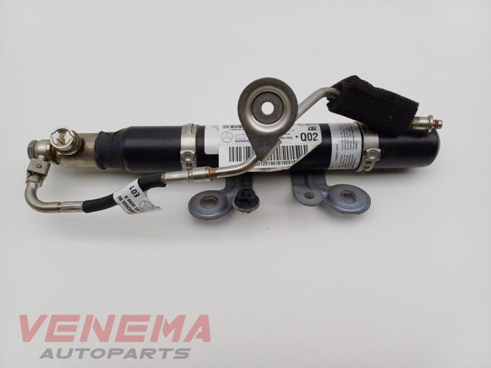 Używane Generator gazu Mercedes A (177.0) 1.3 A-160 Turbo 16V Cena € 79,99 Procedura marży oferowane przez Venema Autoparts