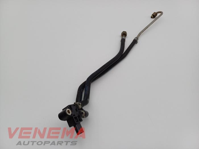 Begagnade Bränsletryckssensor Mercedes A (177.0) 1.3 A-160 Turbo 16V Pris € 29,99 Marginaltabell erbjuds av Venema Autoparts