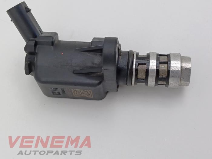 Begagnade Kamaxelsensor Skoda Kamiq 1.5 TSI 16V Pris € 9,99 Marginaltabell erbjuds av Venema Autoparts