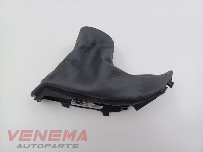 Używane Miech hamulca postojowego BMW 1 serie (F20) 118i 1.5 TwinPower 12V Van Cena € 9,99 Procedura marży oferowane przez Venema Autoparts
