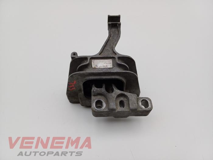 Used Engine mount Seat Leon (5FB) 1.8 TSI Ecomotive 16V Price € 39,99 Margin scheme offered by Venema Autoparts
