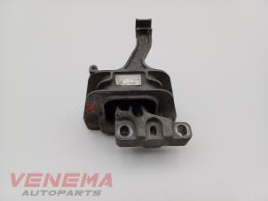 Used Engine mount Seat Leon (5FB) 1.8 TSI Ecomotive 16V Price € 39,99 Margin scheme offered by Venema Autoparts