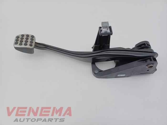 Używane Pedal hamulca Mercedes A (W176) 2.0 A-250 Turbo 16V Cena € 29,99 Procedura marży oferowane przez Venema Autoparts