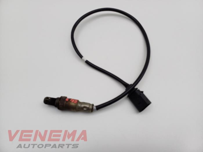 Usagé Sonde lambda Skoda Fabia III Combi (NJ5) 1.0 TSI 12V Prix € 14,99 Règlement à la marge proposé par Venema Autoparts