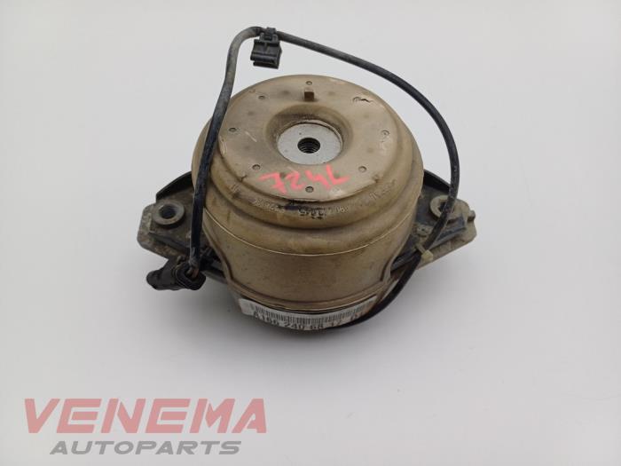 Used Engine mount Mercedes ML III (166) 3.0 ML-350 BlueTEC V6 24V 4-Matic Price € 99,99 Margin scheme offered by Venema Autoparts