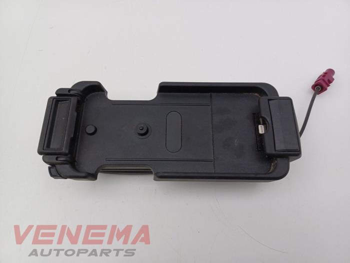 Usagé Divers Mercedes ML III (166) 3.0 ML-350 BlueTEC V6 24V 4-Matic Prix € 49,99 Règlement à la marge proposé par Venema Autoparts