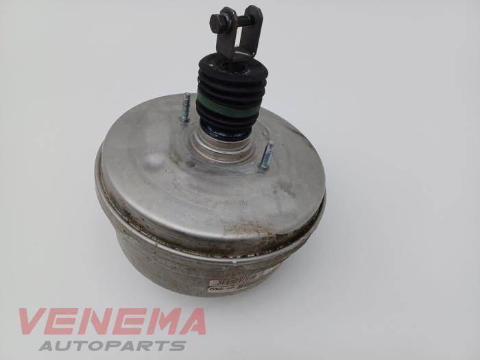 Usagé Assistant de freinage Mercedes ML III (166) 3.0 ML-350 BlueTEC V6 24V 4-Matic Prix € 169,99 Règlement à la marge proposé par Venema Autoparts