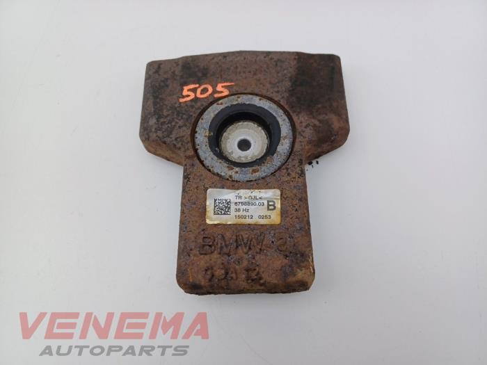 Gebrauchte Schwingungsdämpfer BMW 1 serie (F20) 116i 1.6 16V Preis € 49,99 Margenregelung angeboten von Venema Autoparts