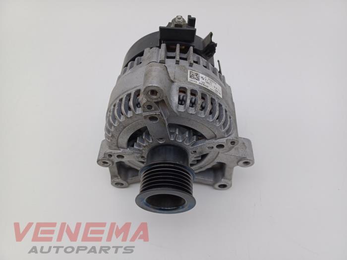 Begagnade Dynamo Mini Mini (F56) 1.5 12V Cooper Pris € 19,99 Marginaltabell erbjuds av Venema Autoparts