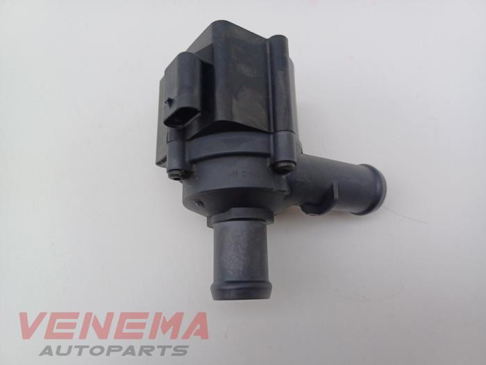 Begagnade Vattenpump Audi A5 Cabrio (F57/F5E) 3.0 TDI V6 24V Quattro Pris € 24,99 Marginaltabell erbjuds av Venema Autoparts