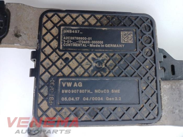 Nox Sensor van een Audi A5 Cabrio (F57/F5E) 3.0 TDI V6 24V Quattro 2017