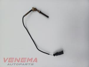 Auspuff Temperatursensor van een Audi A5 Cabrio (F57/F5E) 3.0 TDI V6 24V Quattro 2017